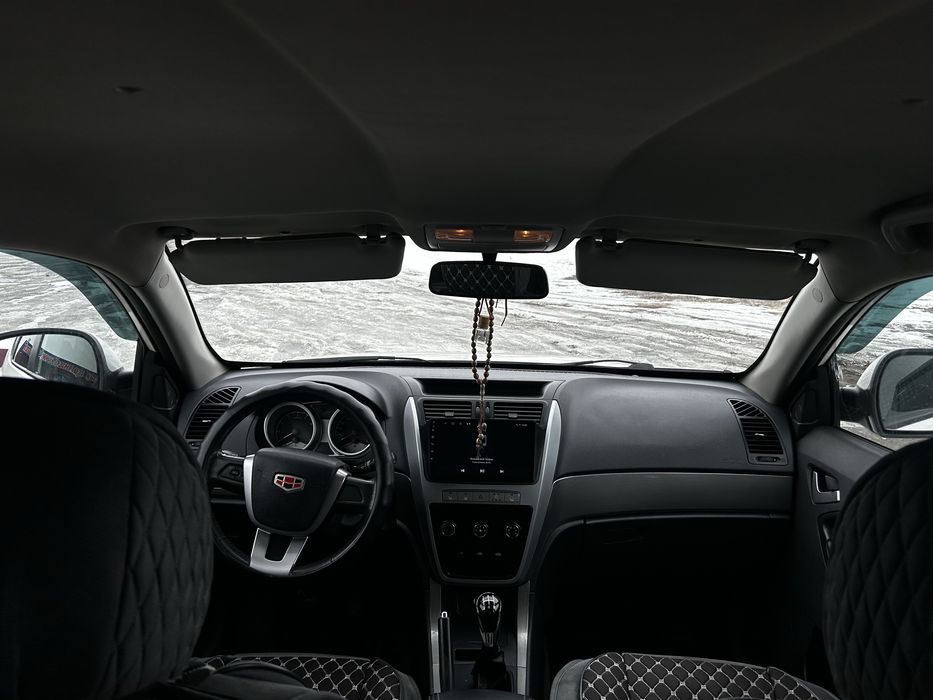 Продам Geely Emgrand X7