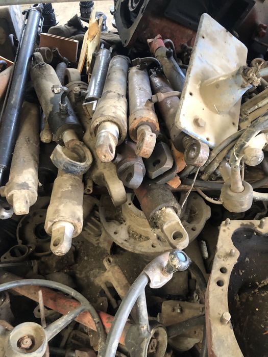 Piesa pentru tractor fendt si deutz