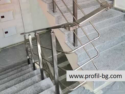 Алуминиеви и Иноксови парапети