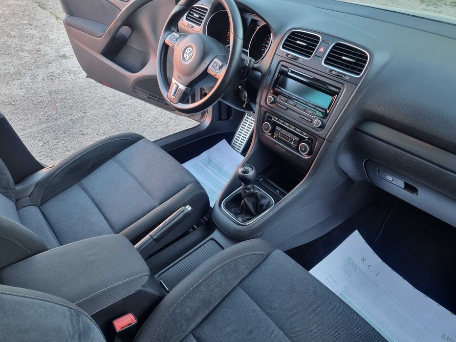 VOLKSWAGEN Golf 2012 — imagine 2