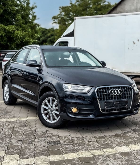 Audi Q3. 2.0 tdi. 177 cp. Automat
