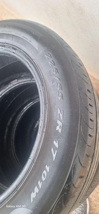 225 55 r17 Pirelli