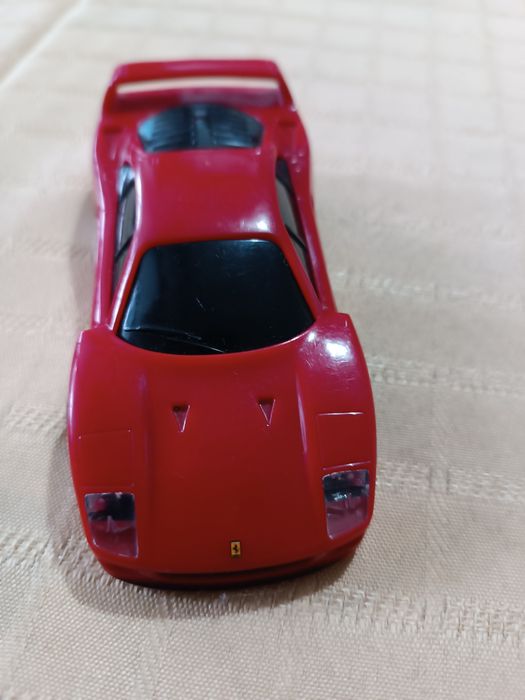 Колички Ферари от колекцията на Шел