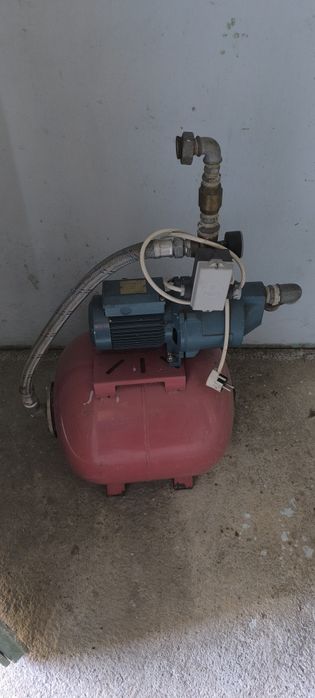 Хидрофорна помпа