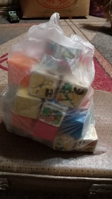 Продам детские игрушки