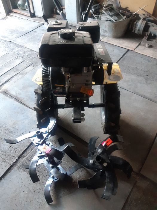 Продаю мотоплуг новый