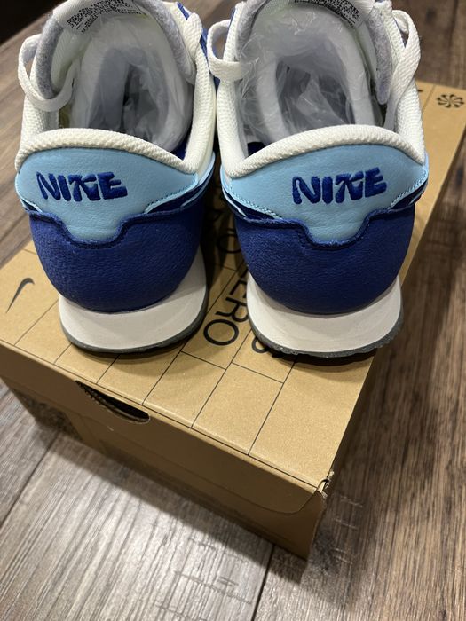 Нови маратонки Nike