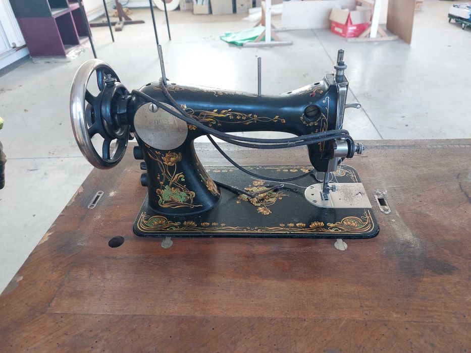 Masina de cusut manuala KAYSER