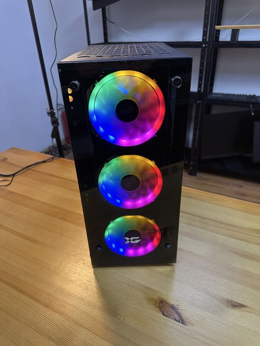 Продам средний игравой компьютер