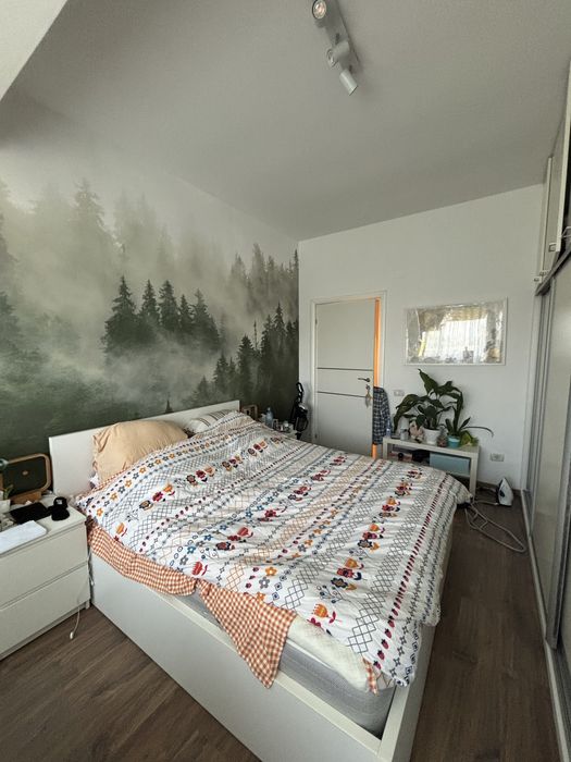 Inchiriez apartament cu 2 camere . Sisesti .