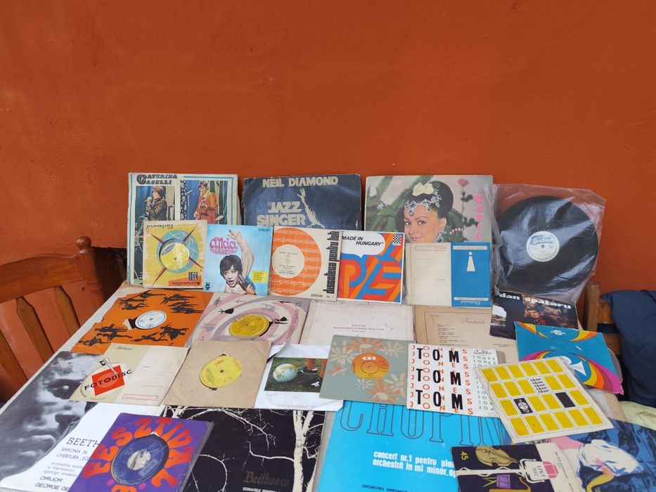 Discuri vinil diferite stíluri de muzica,povesti