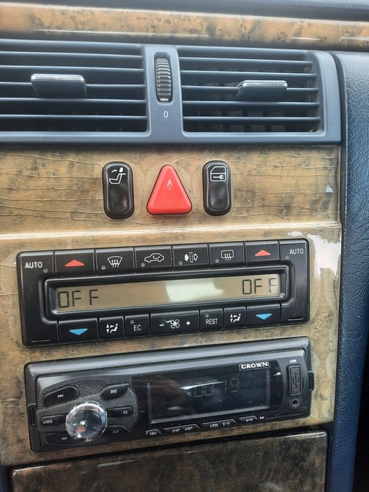 Mercedes Е 200 w210