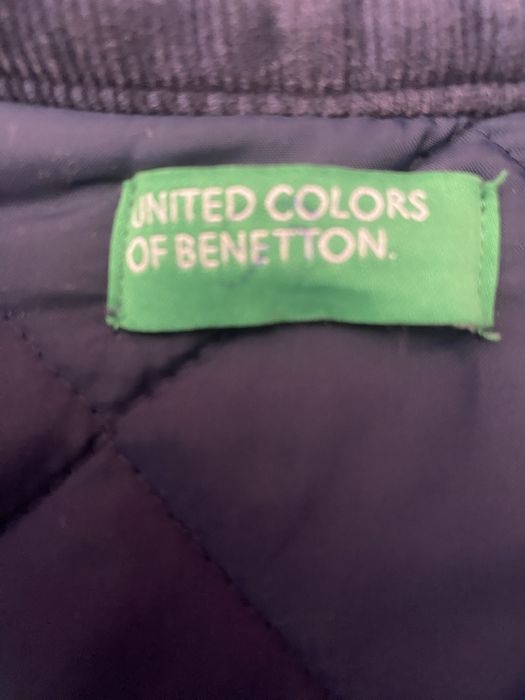 Есенно / пролетно тъмно синьо яке на баклавички UC of beneton  120 см