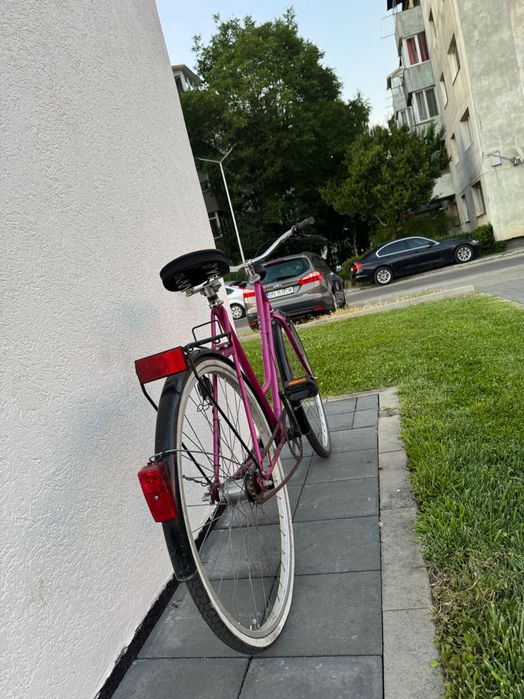 Bicicleta de vânzare