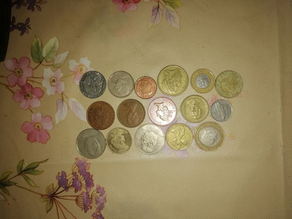 Vând bancnote vechi