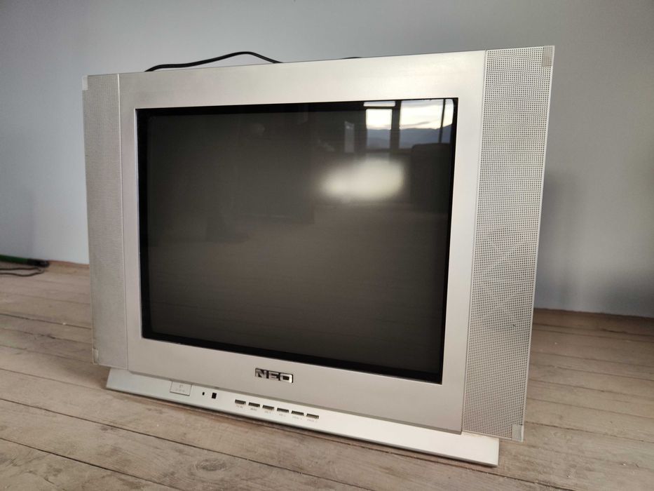 Телевизор NEO 21"