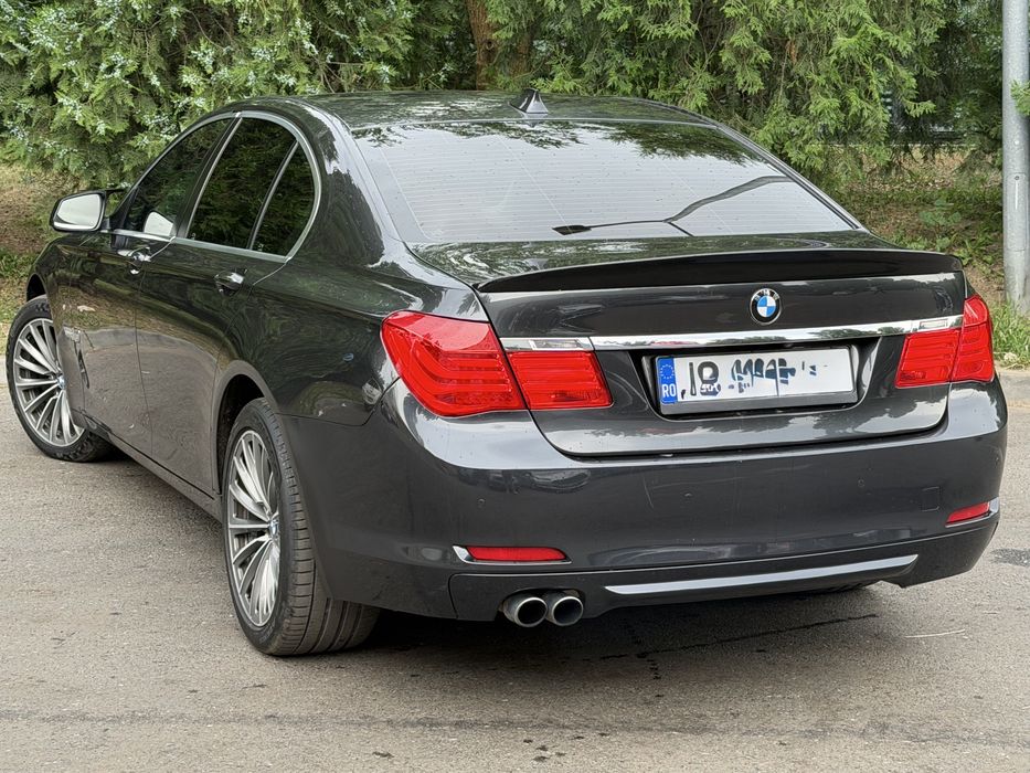 BMW 7 Series 2011 — imagine 2