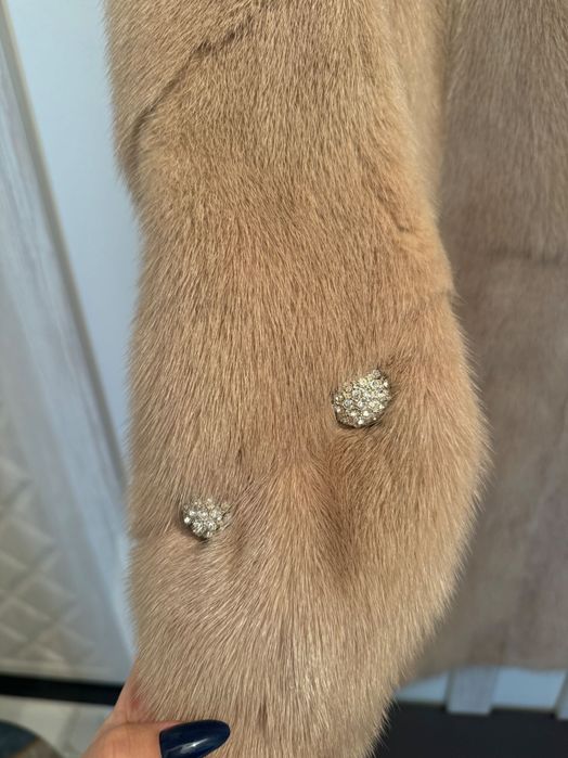 Женская верхняя одежда/ ШУБА