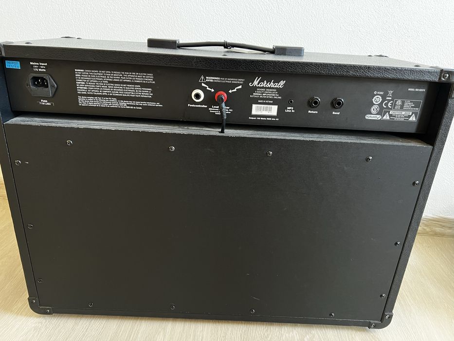 Amplificator Marshall MG102GFX Gold 100W 2x12