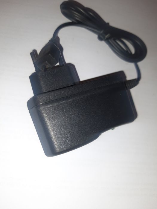 Зарядно за Motorola StarTac Panasonic gd55 12/24 v лот