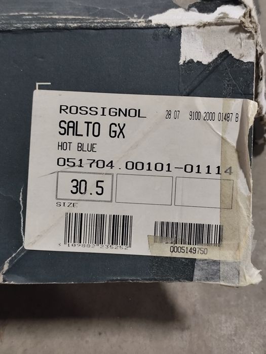 Продавам ски  ATOMIC ски обувки ROSSIGNOL SALTO   - DALBELLOO