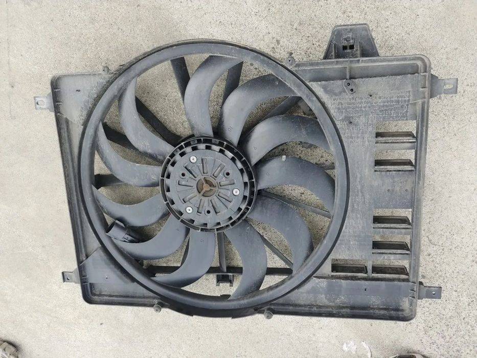 electroventilator  2.0 d  land rover range rover evoque l538 2016 gj32-8c607-bb