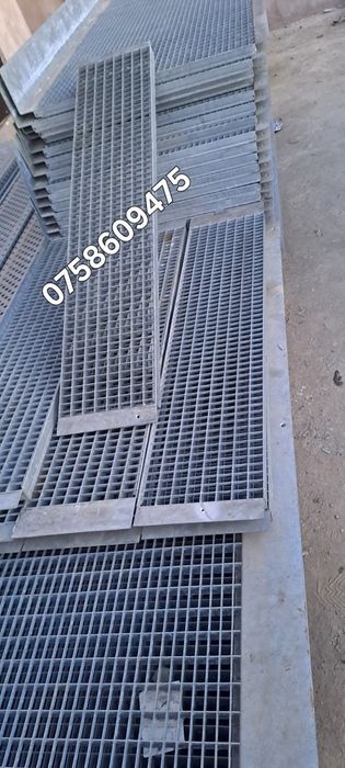 Trepte-grilaje zincate 120x24cm