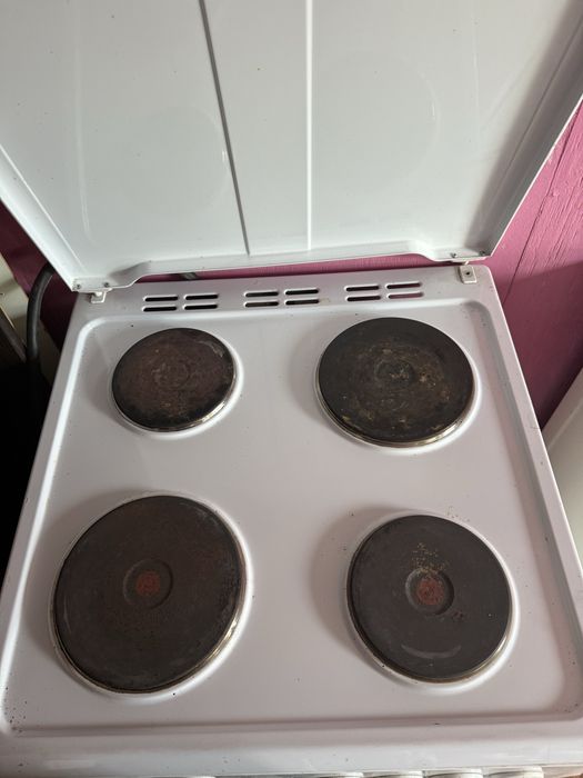 продам электрическую плиту