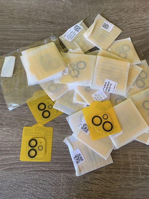 Протектори за дисплей и камера за iPhone