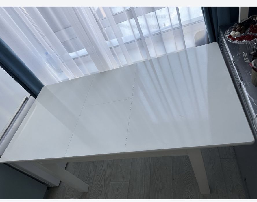 Продам стол в отличном состоянии