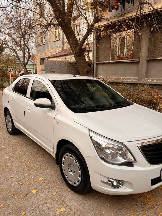 Срочно сотилади кобальт механика