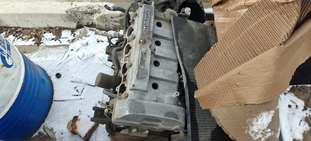 Двигатель от мазды птички на запчасти