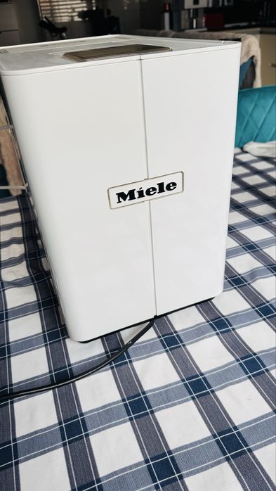 Espressor Miele 6350 One Touch