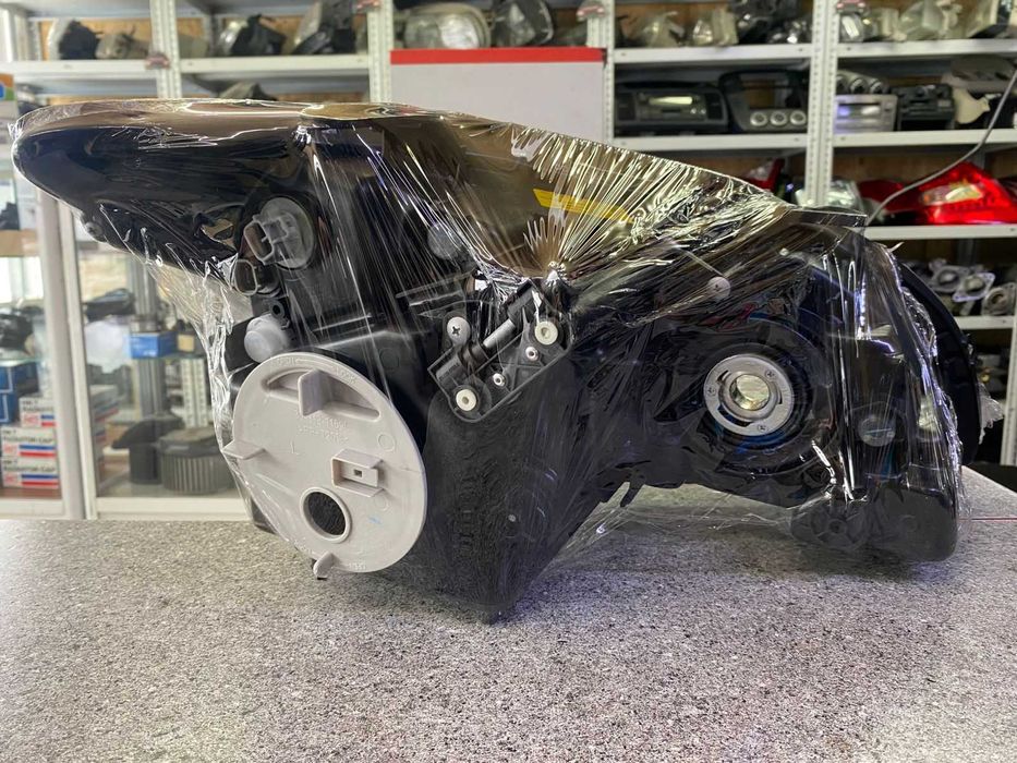 Фары Lexus RX330, 03-08 год, Новые.