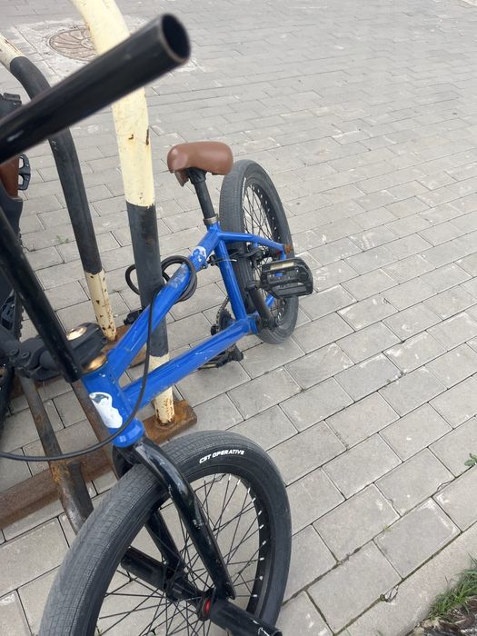 BMX Велосипед в синим цвете
