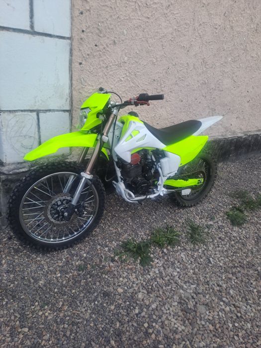 Эндуро 300кубов ,,