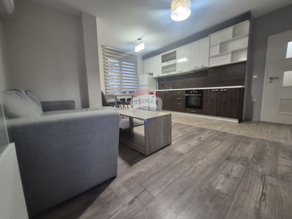 Дава се под наем Двустаен апартамент в Варна, Победа - 58 кв.м за 448.8 € - Снимка #2