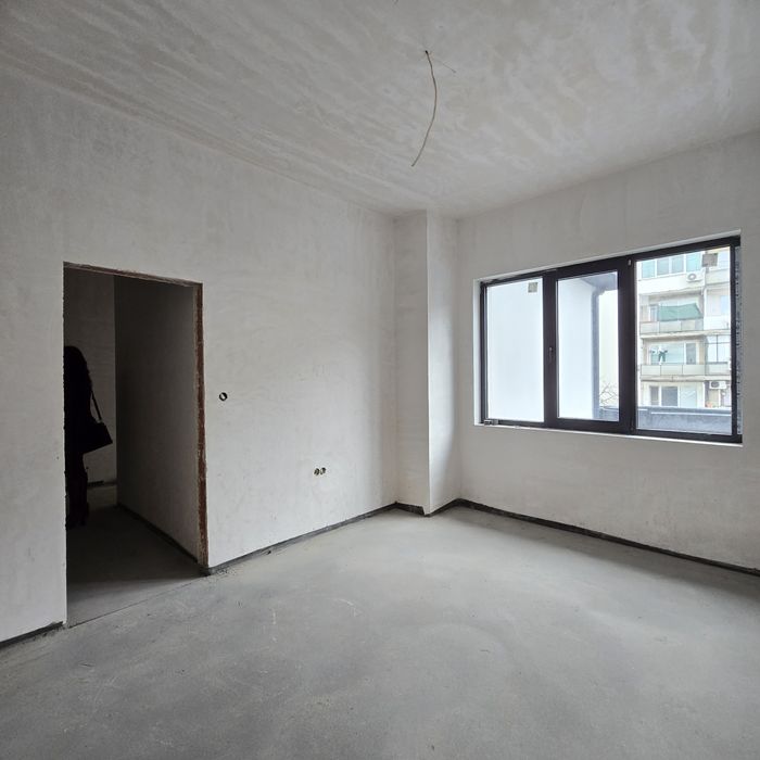 Продава се Двустаен апартамент в Горна Оряховица - 66 кв.м за 1107 €/кв.м - Снимка #6