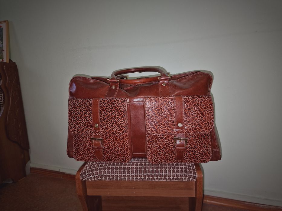 Дорожная сумка кожаная