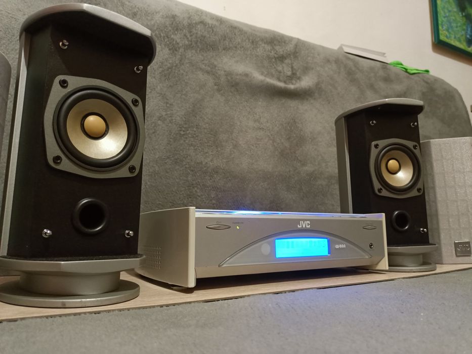 Minisistem audio JVC