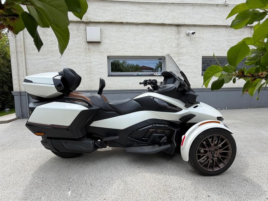 Can-Am Spyder Can-Am Spyder RT Sea-to-Sky Vegas White (Moka) 2024 Second Hand
