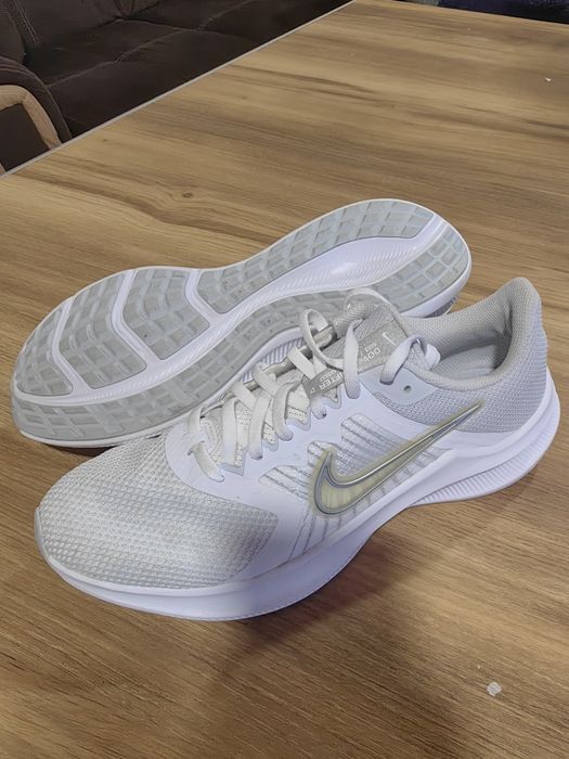 Nike маратонки унисекс