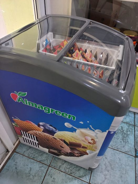 Продам морозильную камеру