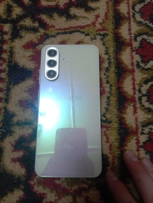 Продаю  Samsung a36 5g