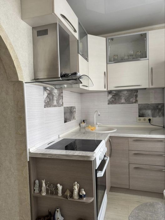 Продам кухонный гарнитур!