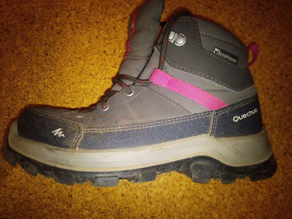 Детски обувки за планината