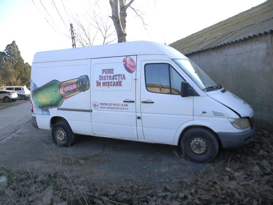 Dezmembrari Mercedes-Benz SPRINTER (W903) (1998-2005) 208 CDI Motorina