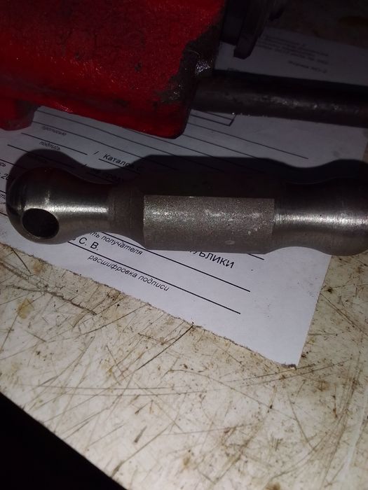 Продам  б/у  распределитель на минитрактор КМЗ.