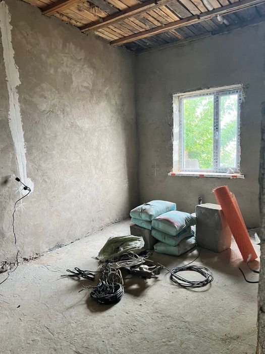 продам дом в центре. Торг