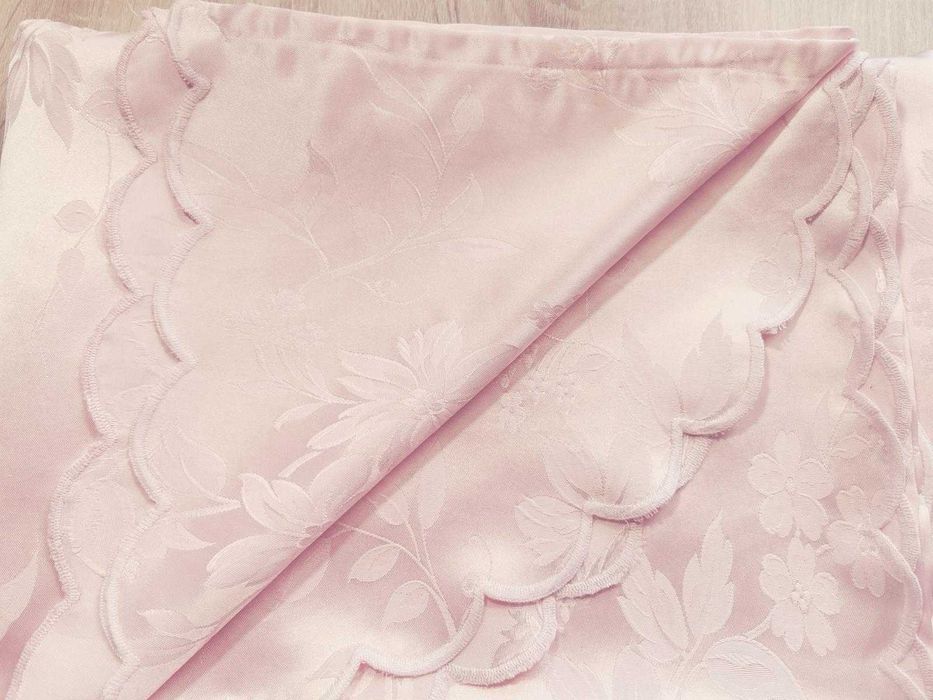 Cuvertura pat roz, 240 x 260 cm